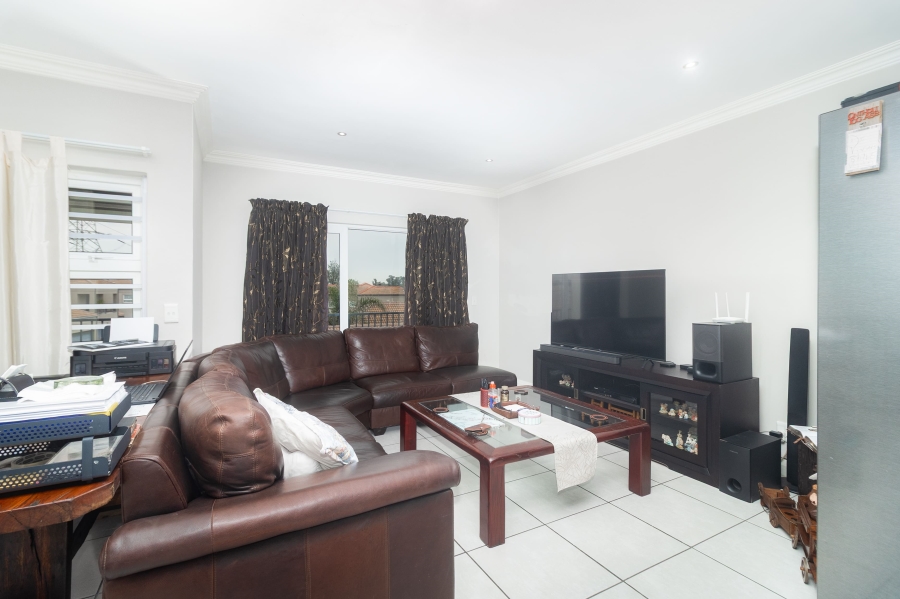 3 Bedroom Property for Sale in Protea Heights Western Cape